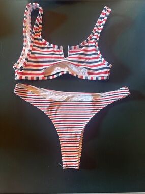 Stripes Frankie’s Bikinis